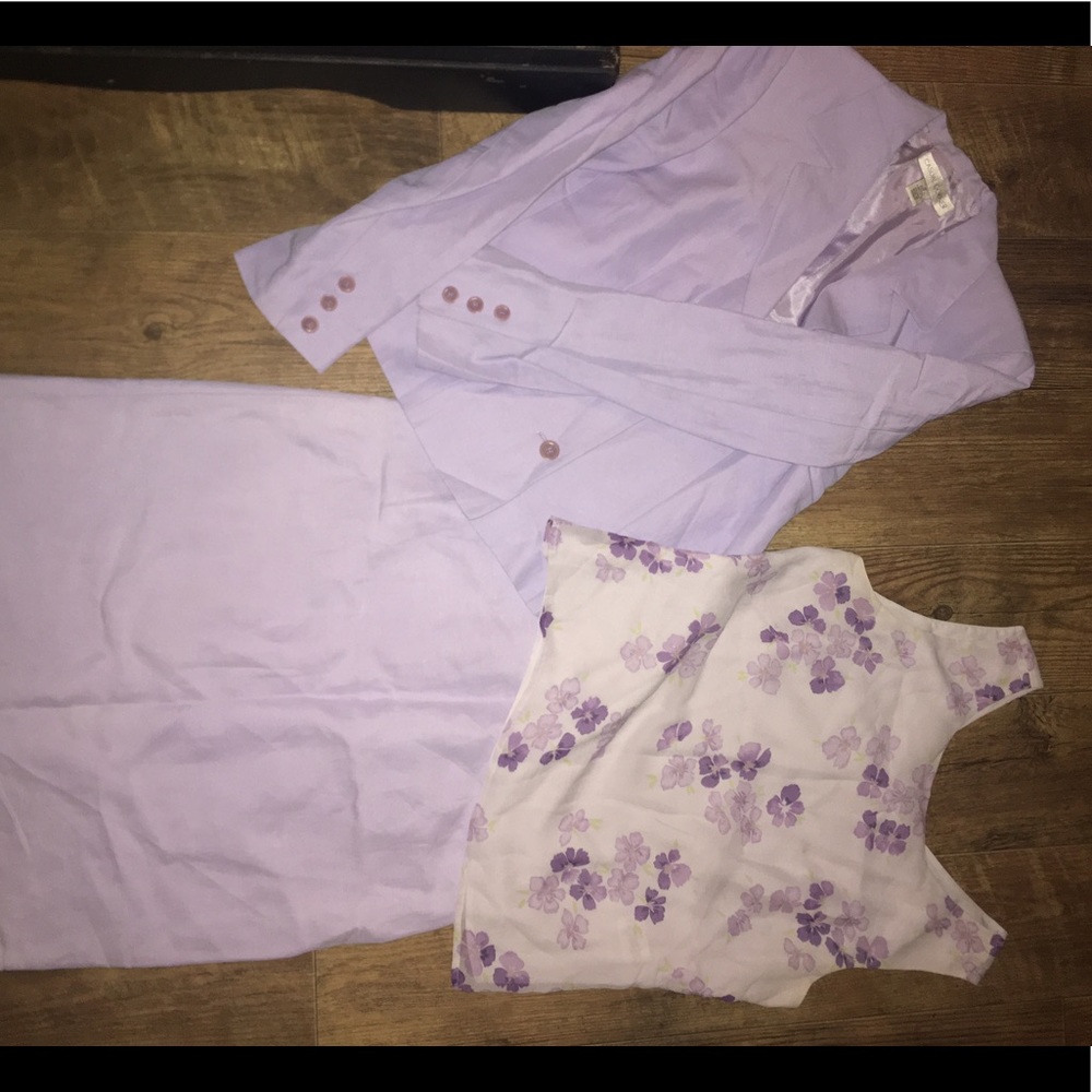Women’s 3 piece lavender skirt/blazer dress suit
